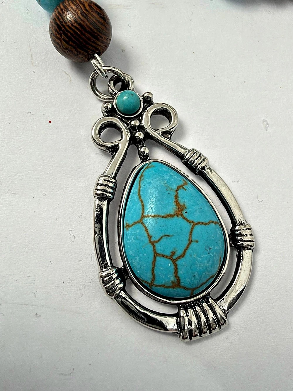 Turquoise-Style Pendant Jewelry Set - Picture 2 of 5